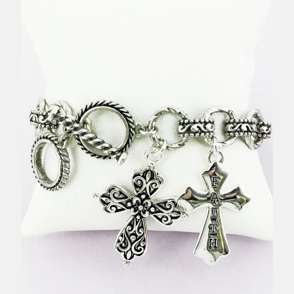 Women’s 8.5” Scroll Cross “Faith” Charm Toggle Bracelet